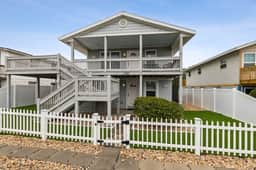 2989 S. Fletcher Ave unit A