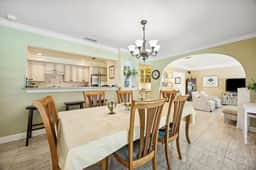 3433 S Fletcher