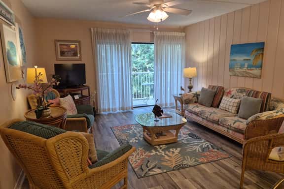Beachwood 2075 - Image 1