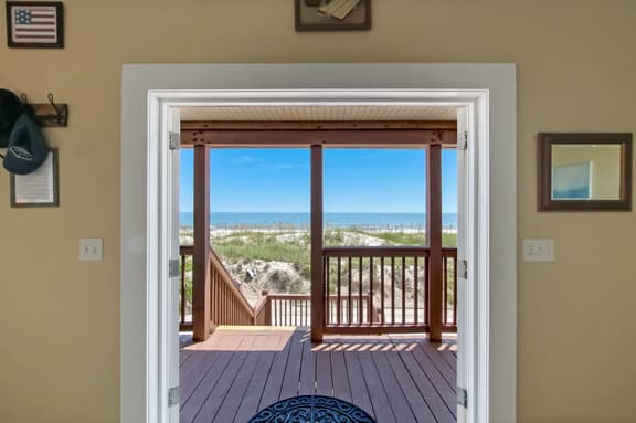 835 Ocean Ave