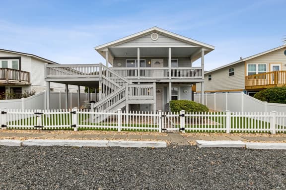 2989 S. Fletcher Ave unit A