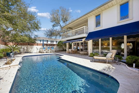 3433 S Fletcher